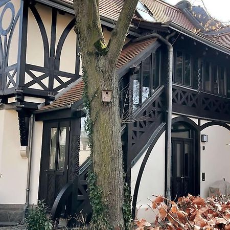 Verwunsches Haus Mit Parkplatz In Bester Lage Markkleeberg Bagian luar foto