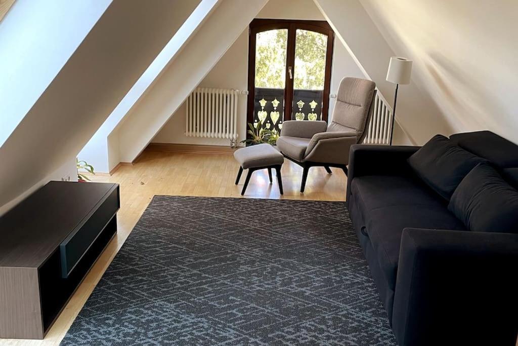 Verwunsches Haus Mit Parkplatz In Bester Lage Markkleeberg Bagian luar foto
